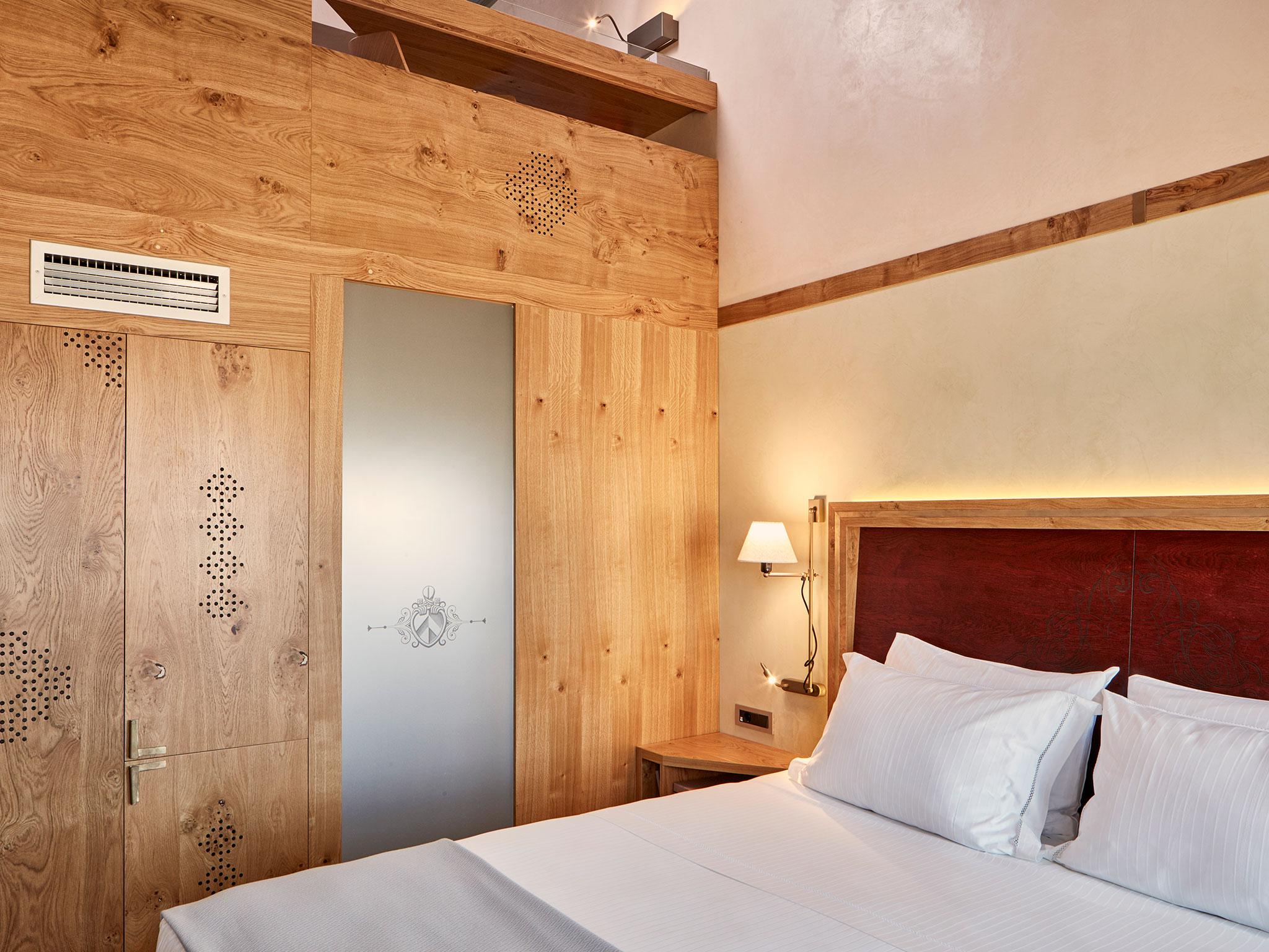 โดมุส เรเนียร์ บูติก โฮเทล - ฮิสตอริก โฮเทล เวิร์ลด์ไวด์ Hotel Chania  ภายนอก รูปภาพ