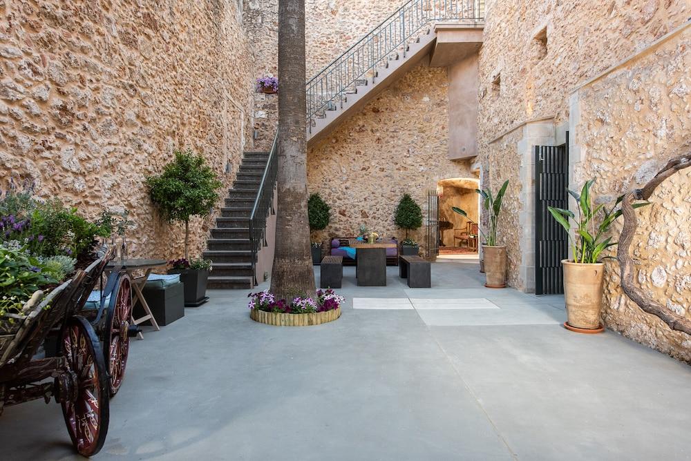 โดมุส เรเนียร์ บูติก โฮเทล - ฮิสตอริก โฮเทล เวิร์ลด์ไวด์ Hotel Chania  ภายนอก รูปภาพ