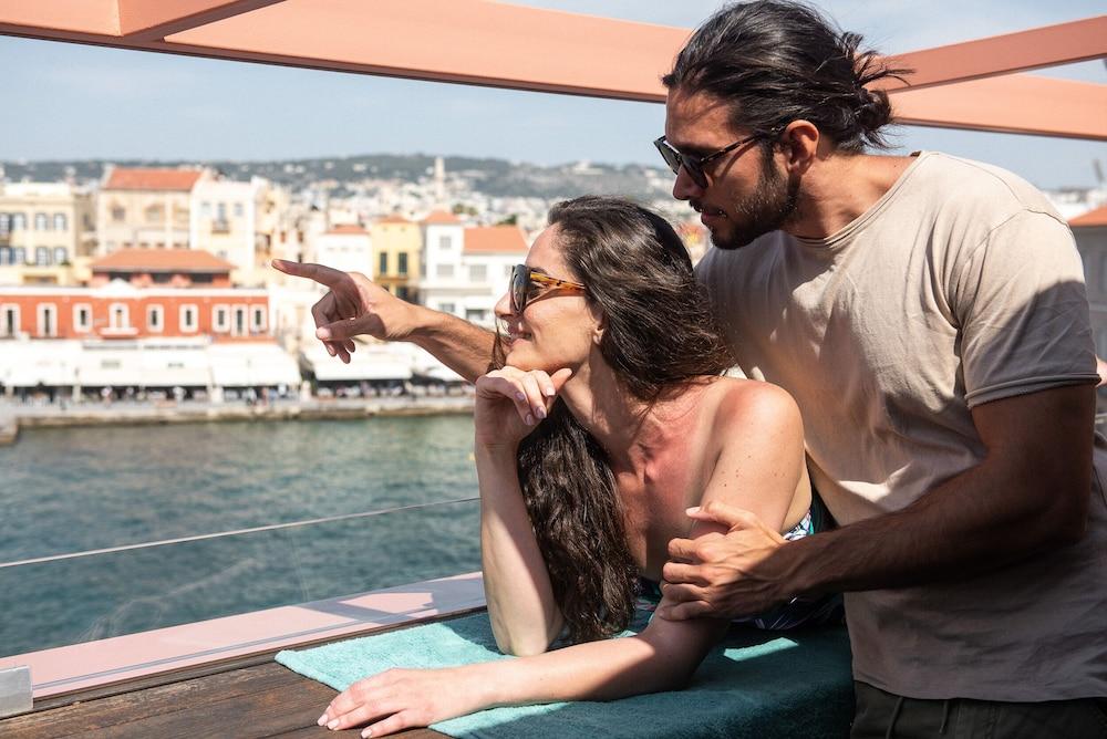 โดมุส เรเนียร์ บูติก โฮเทล - ฮิสตอริก โฮเทล เวิร์ลด์ไวด์ Hotel Chania  ภายนอก รูปภาพ